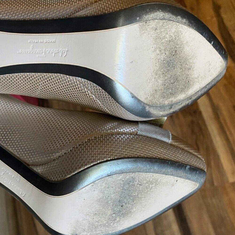 Salvatore Ferragamo Grazia Peep Toe Bow Platform Pumps Champagne Silver 10B - Picture 6 of 11